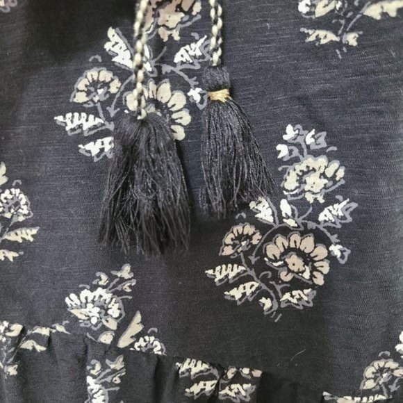 Lucky Brand Black Floral Top with tassel - Picture 6 of 10